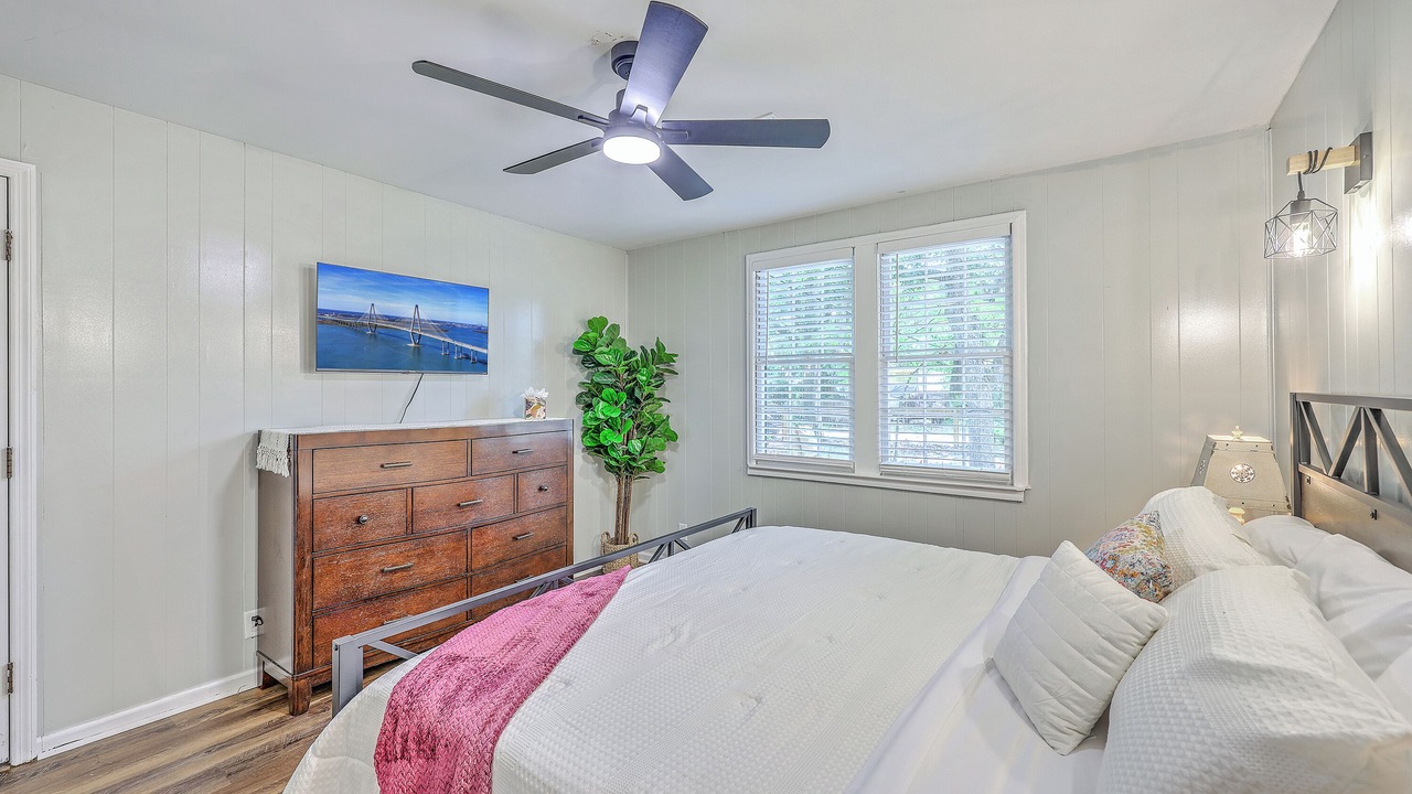Photo of Bedroom in Russellville