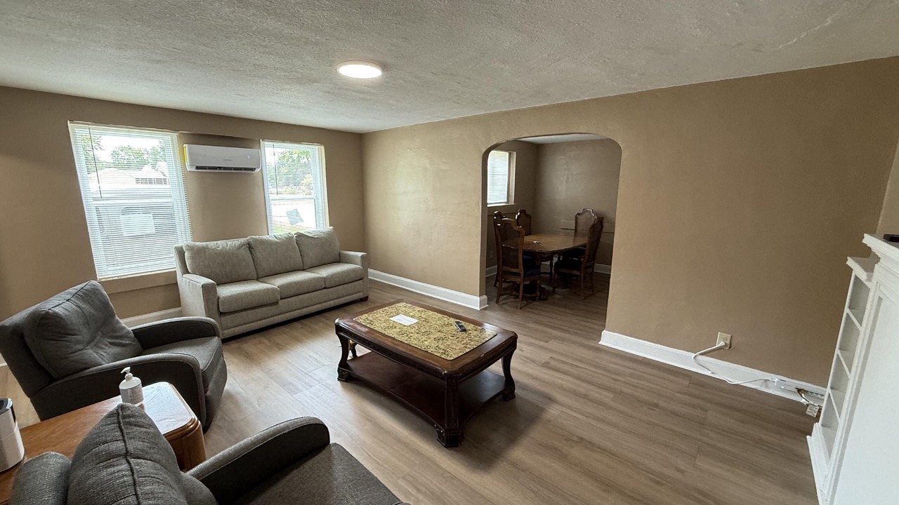 Photo of Livingroom in Fairfax