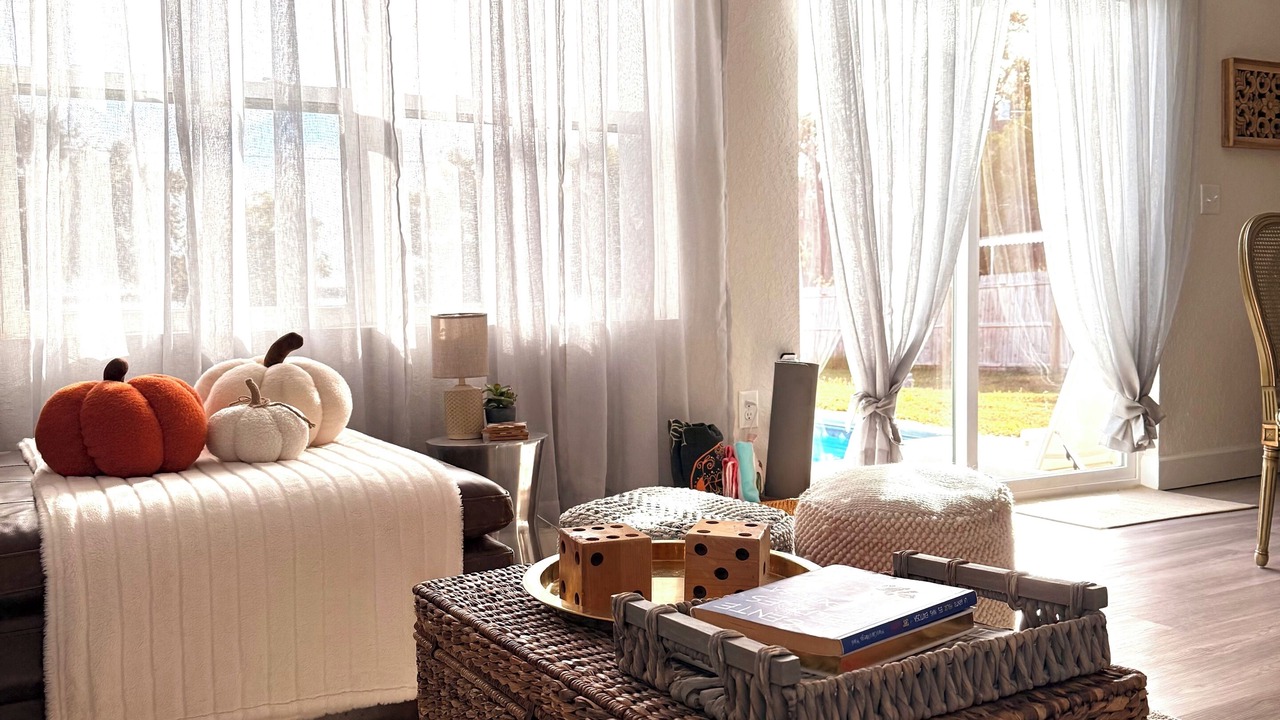 Photo of Livingroom in Eagle Lake