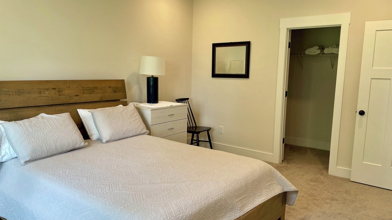 Photo of Bedroom in Central