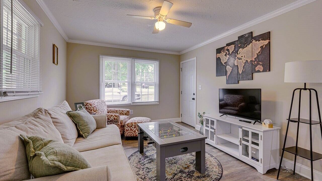 Photo of Livingroom in Easley