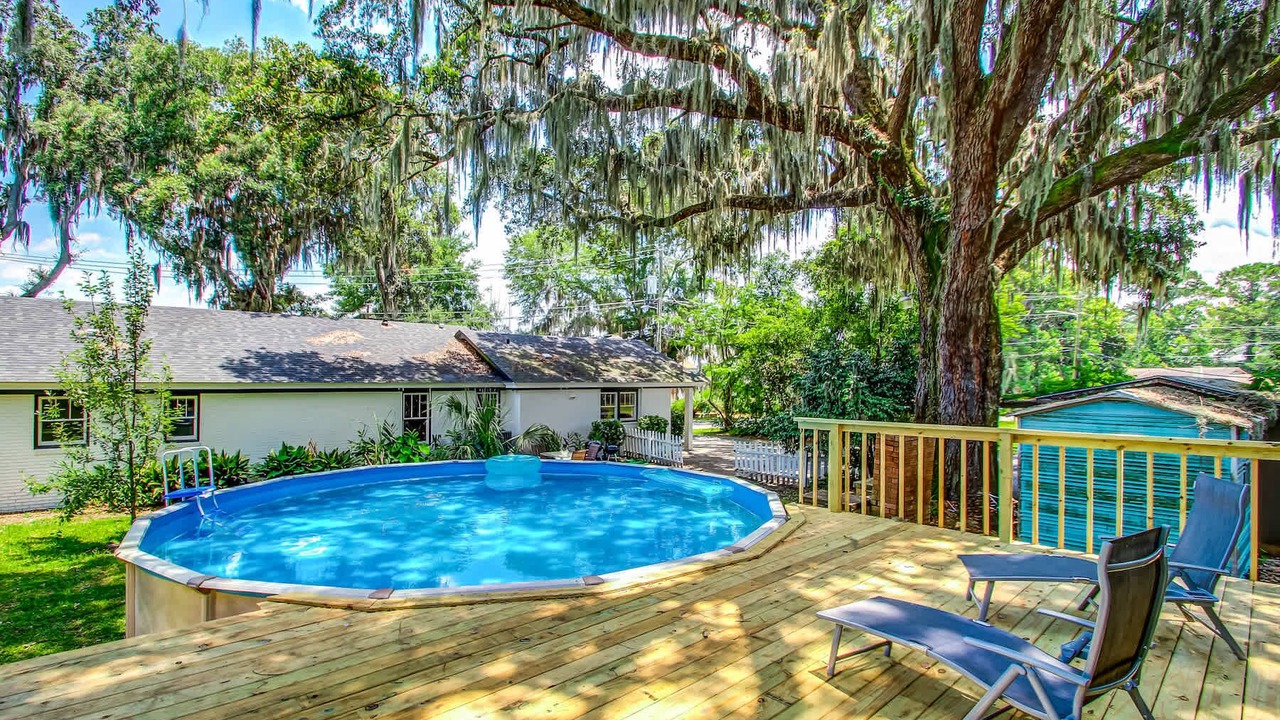 Photo of Outdoor in Thunderbolt
