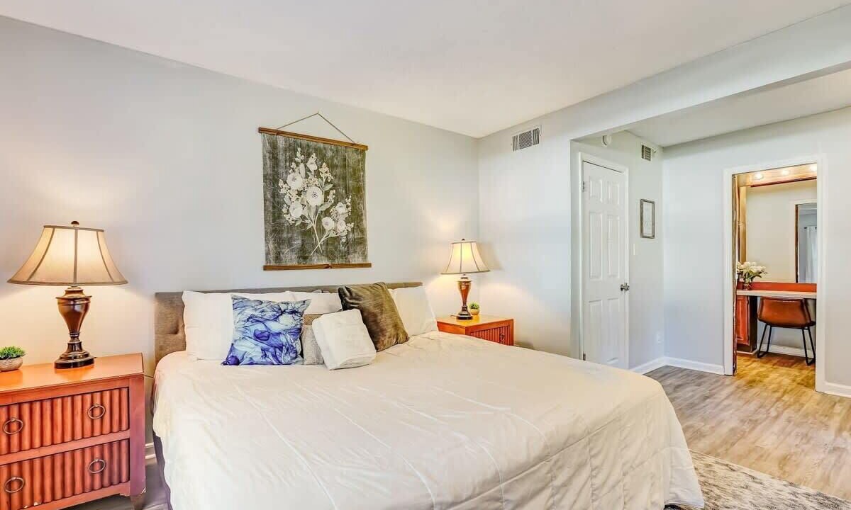 Photo of Bedroom in Whitemarsh Island