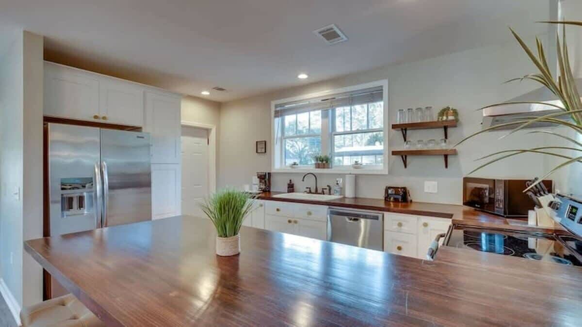 Photo of Kitchen in Thunderbolt