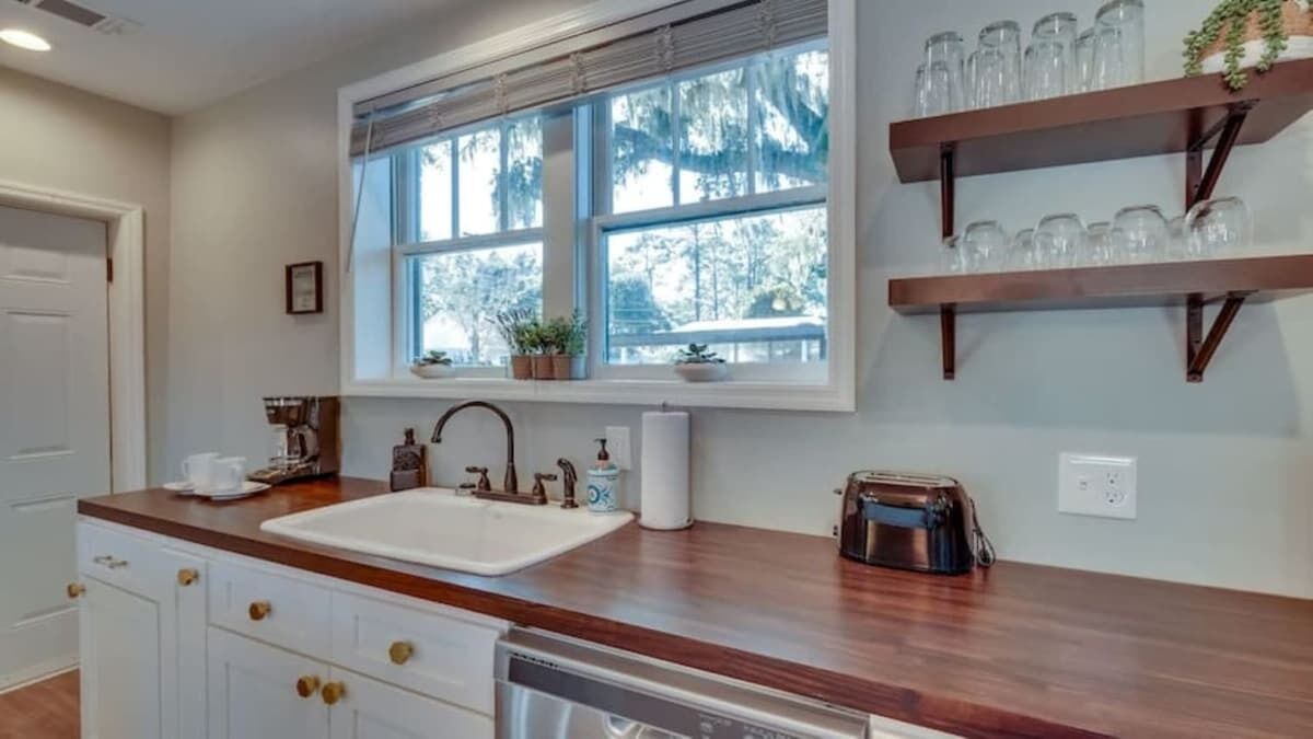 Photo of Kitchen in Thunderbolt