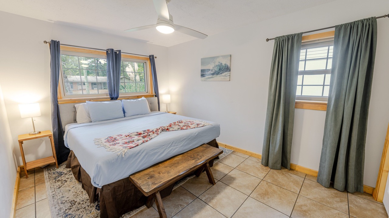 Photo of Bedroom in Garden City