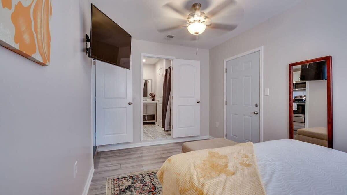 Photo of Bedroom in Garden City