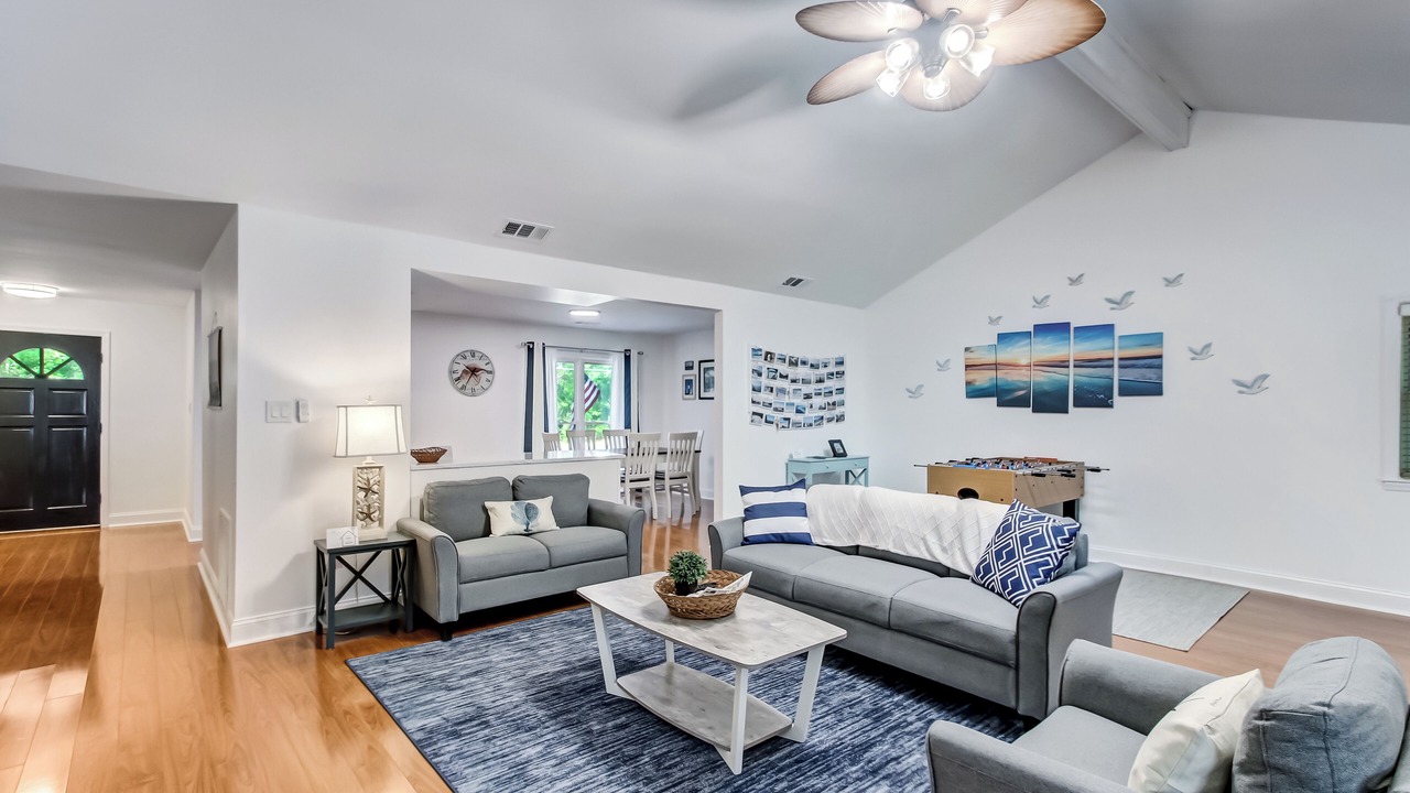 Photo of Livingroom in Savannah