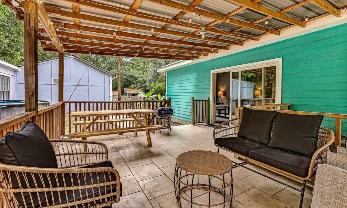 Photo of Patio Balcony in Montgomery