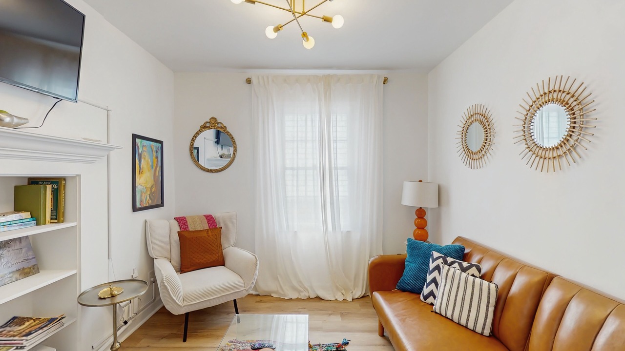 Photo of Livingroom in Beach Institute