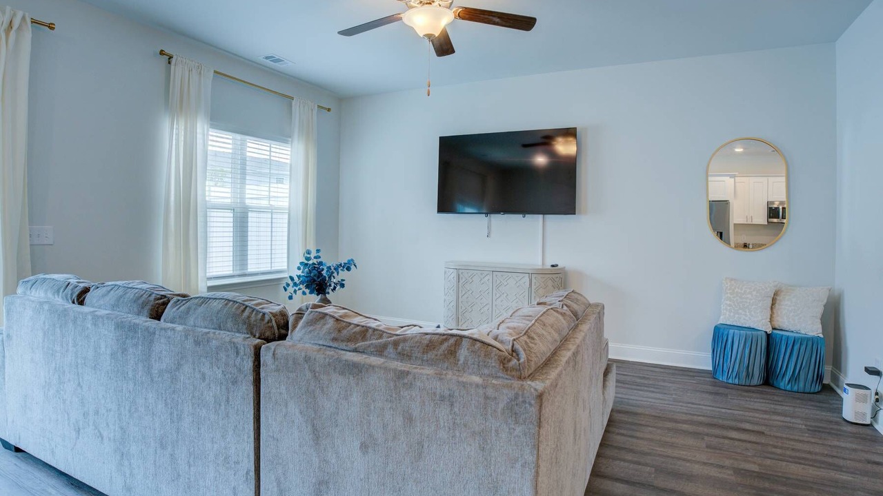 Photo of Livingroom in Pooler