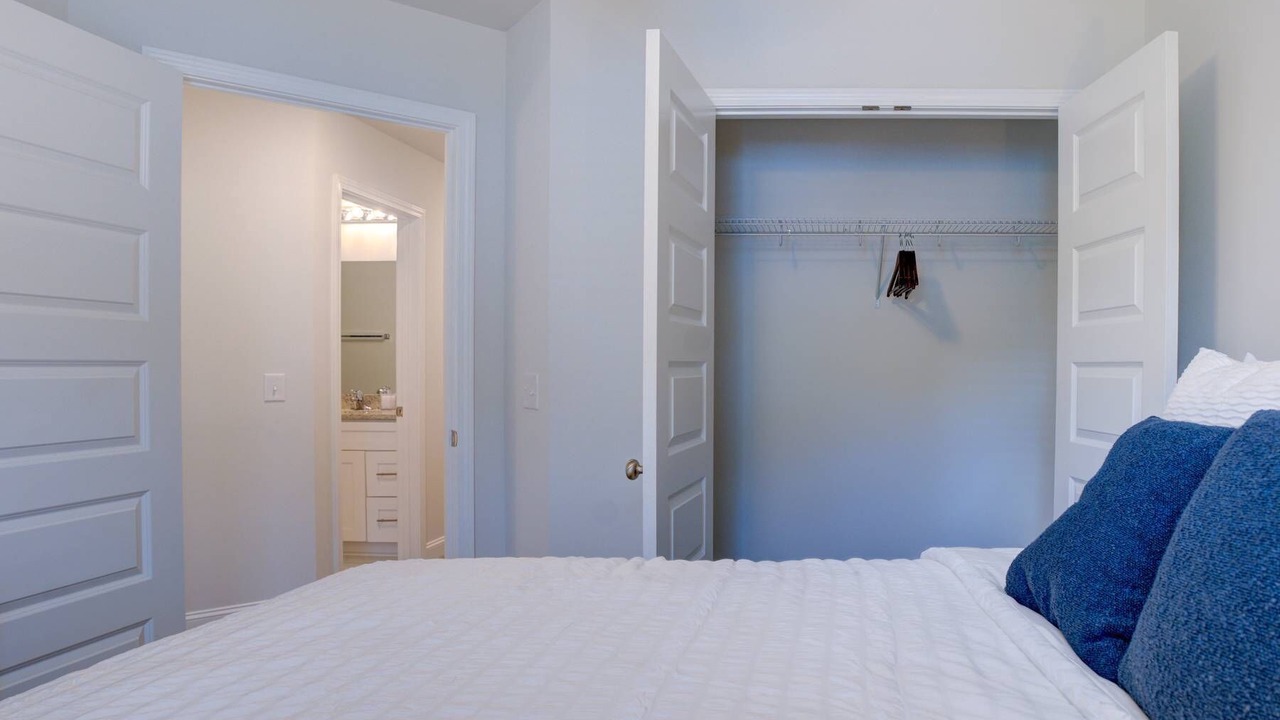 Photo of Bedroom in Pooler