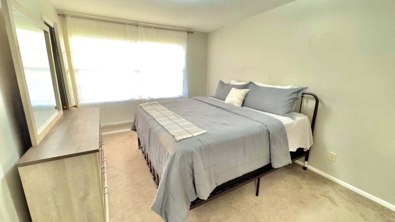 Photo of Bedroom in Hinesville