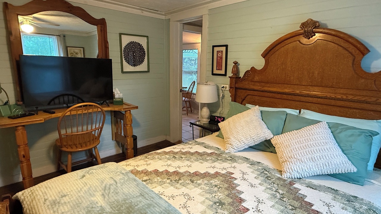 Photo of Bedroom in Warrenville