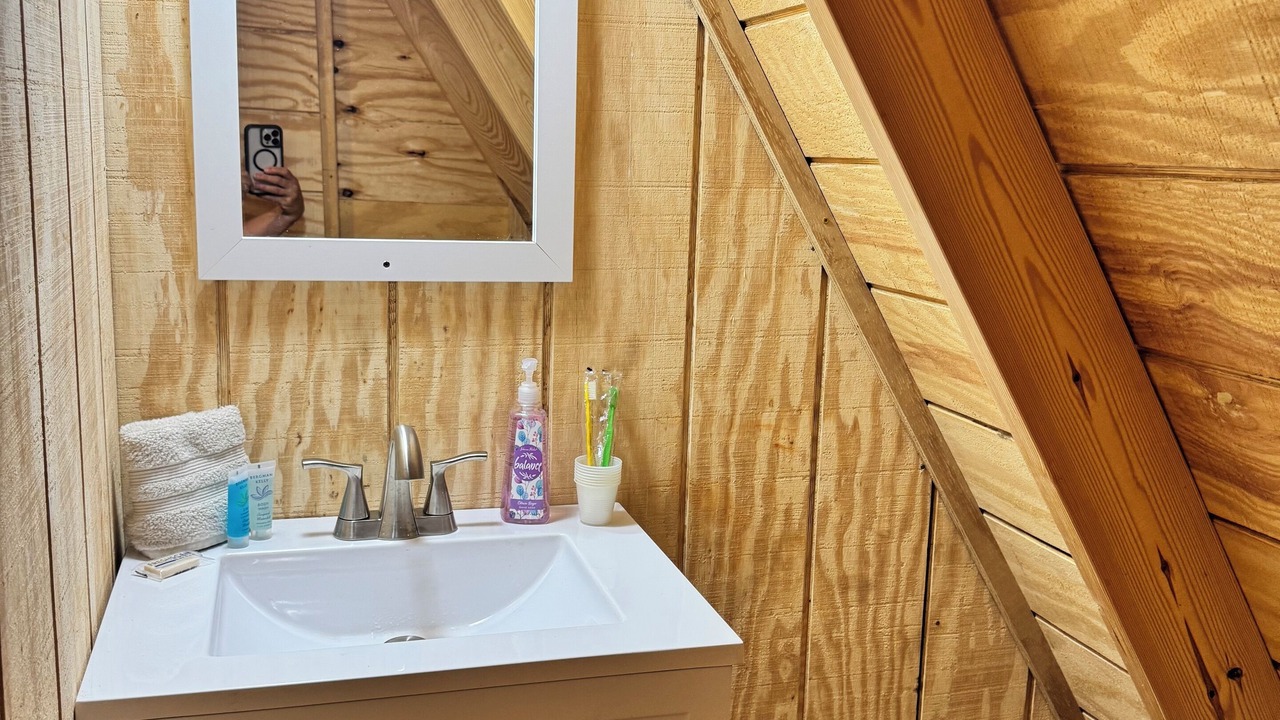 Photo of Bathroom in Townville