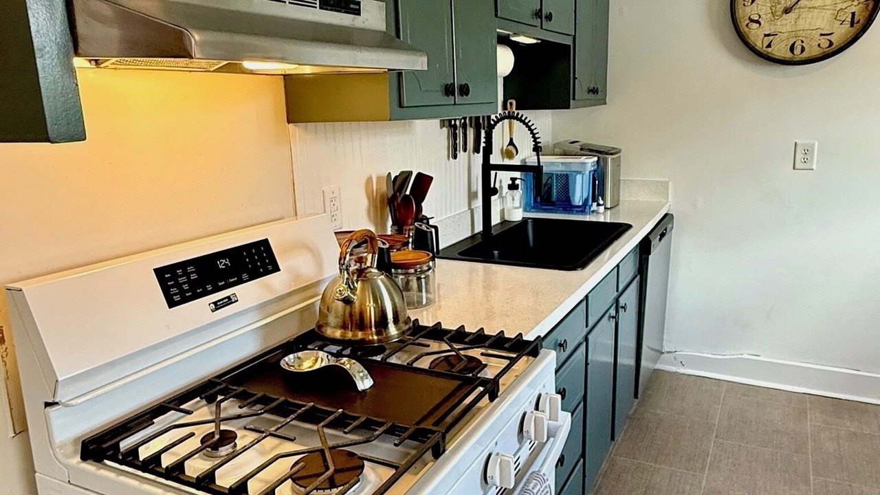 Photo of Kitchen in Westside