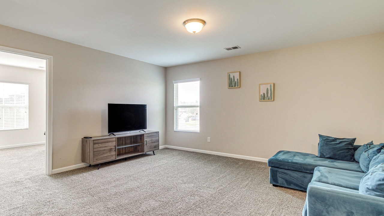 Photo of Livingroom in Pooler