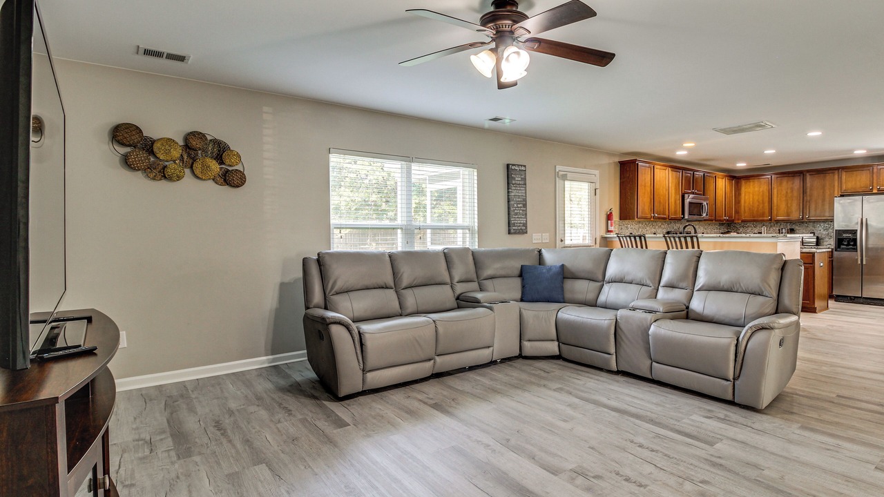 Photo of Bedroom in Pooler