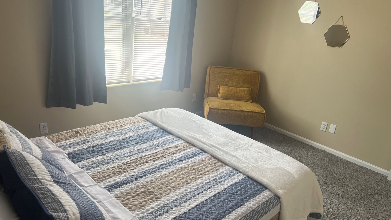 Photo of Bedroom in Taylors