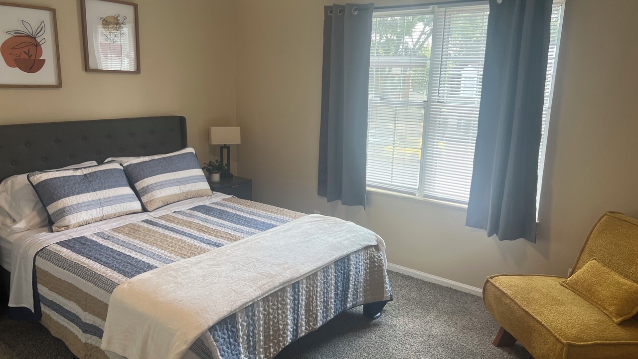 Photo of Bedroom in Taylors
