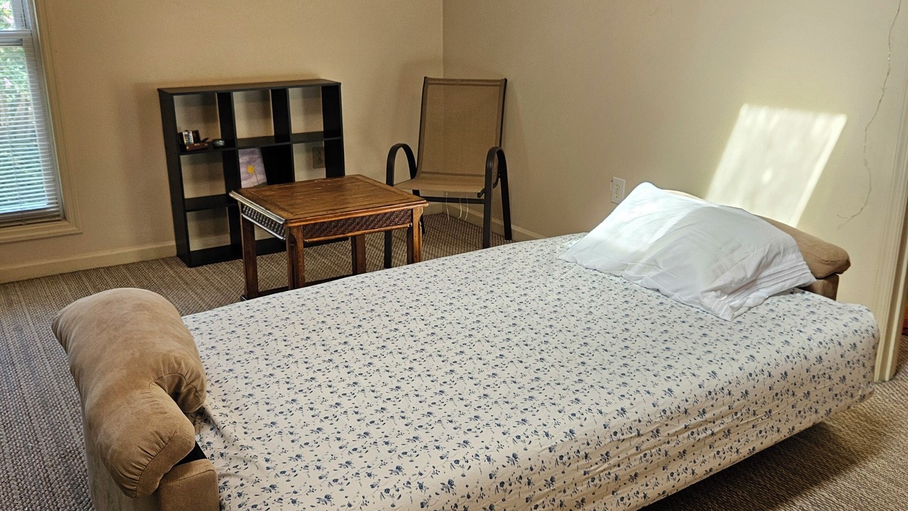Photo of Bedroom in Midtown