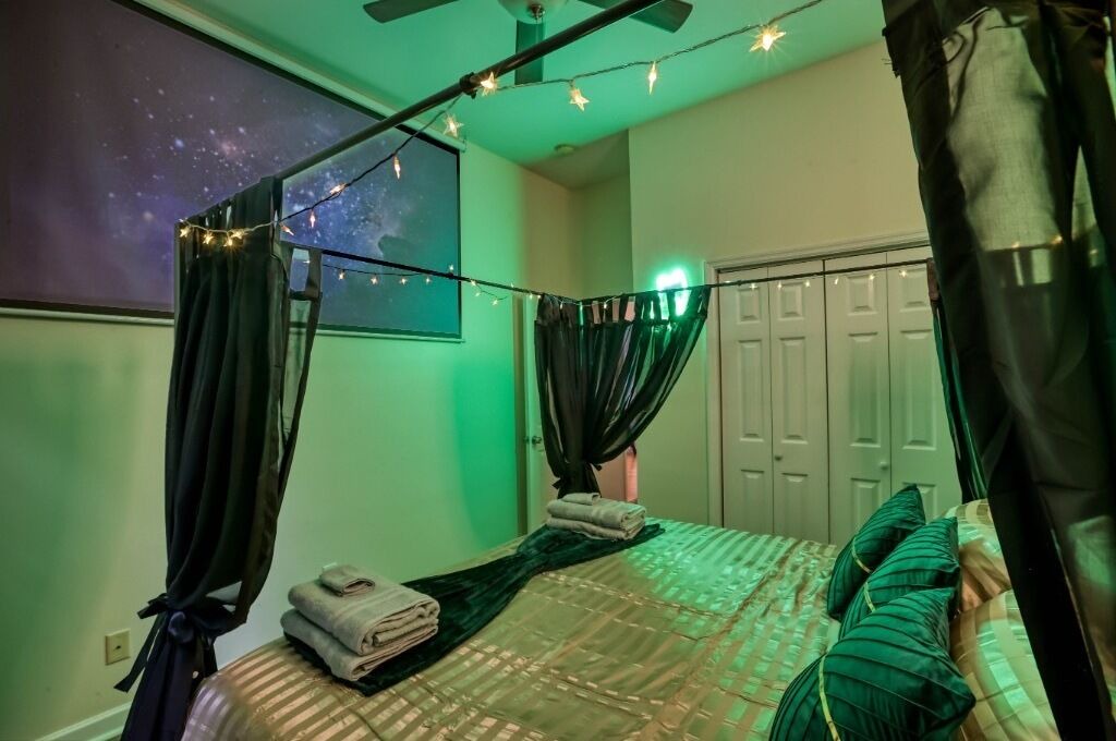 Photo of Bedroom in Thomas Square