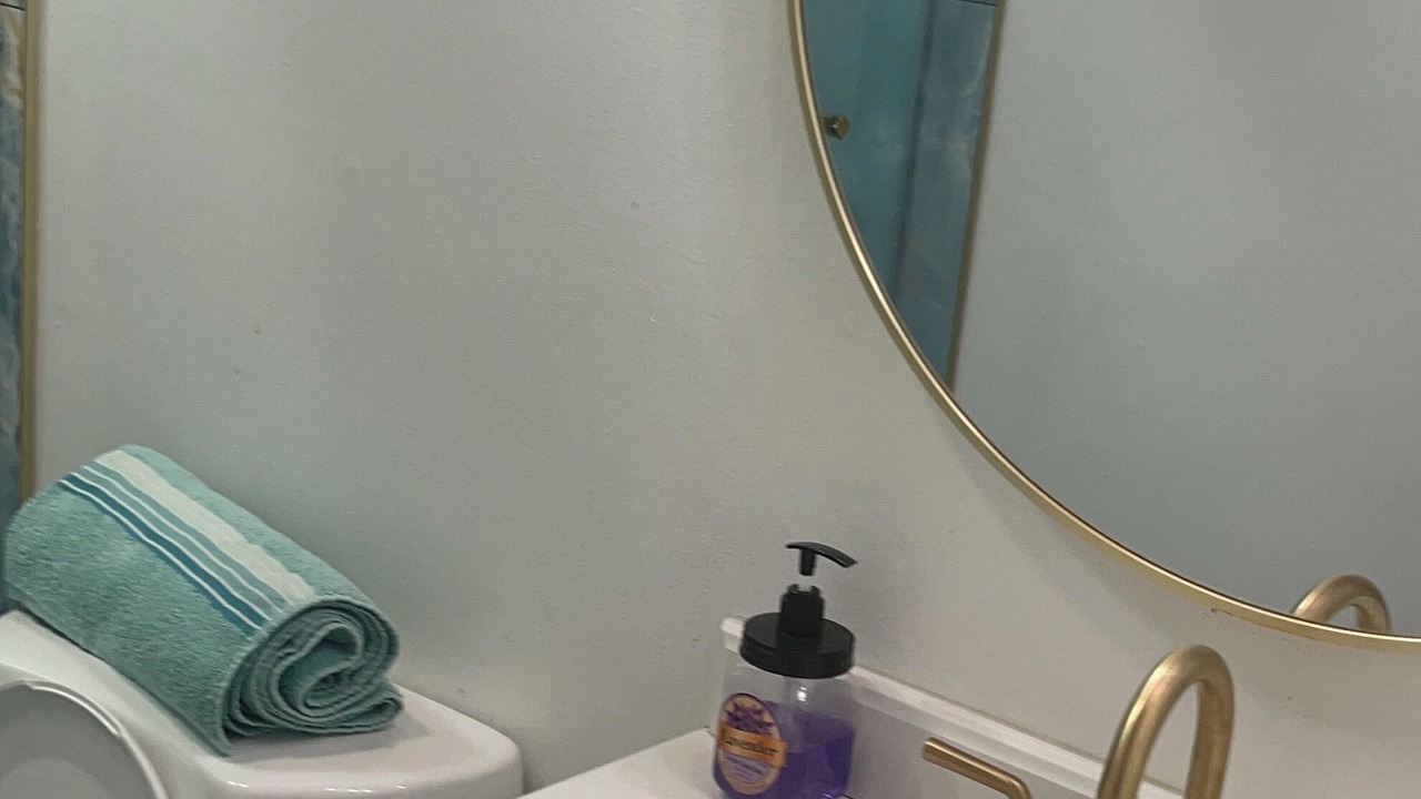 Photo of Bathroom in Huntcliff