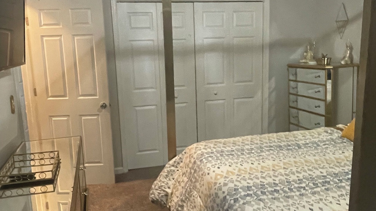 Photo of Bedroom in Huntcliff
