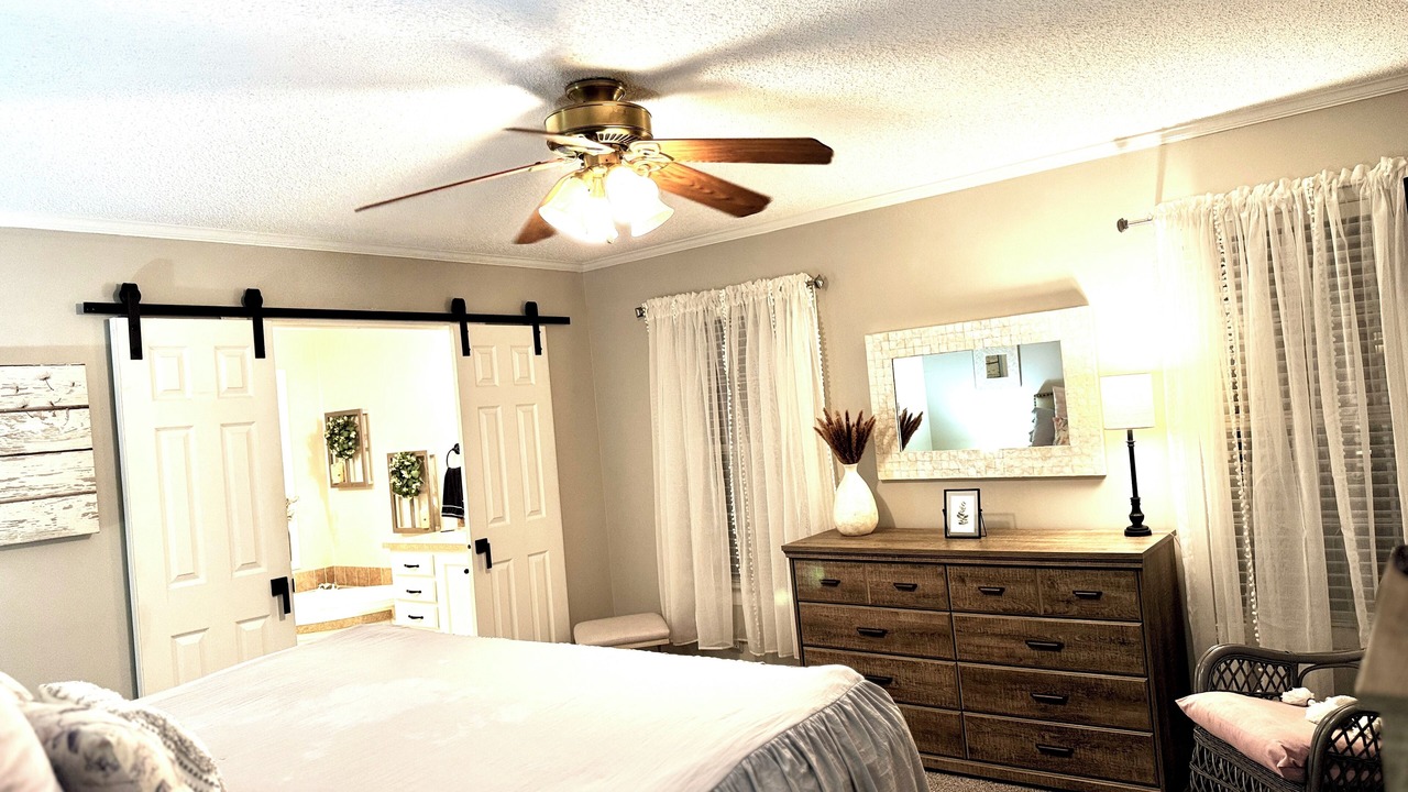 Photo of Bedroom in Orangeburg County