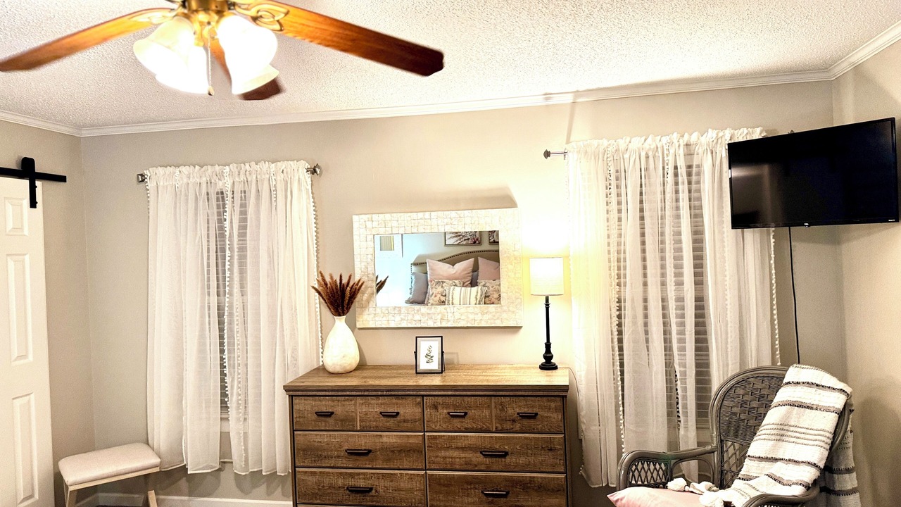 Photo of Bedroom in Orangeburg County