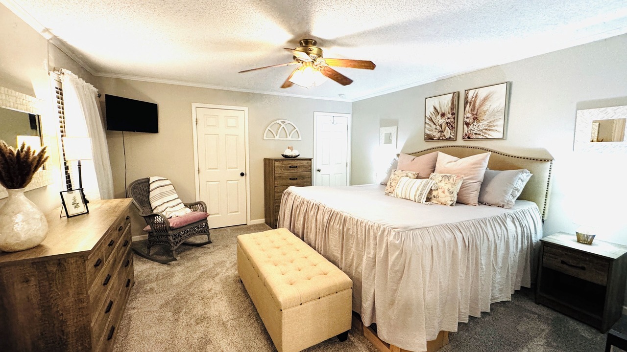 Photo of Bedroom in Orangeburg County