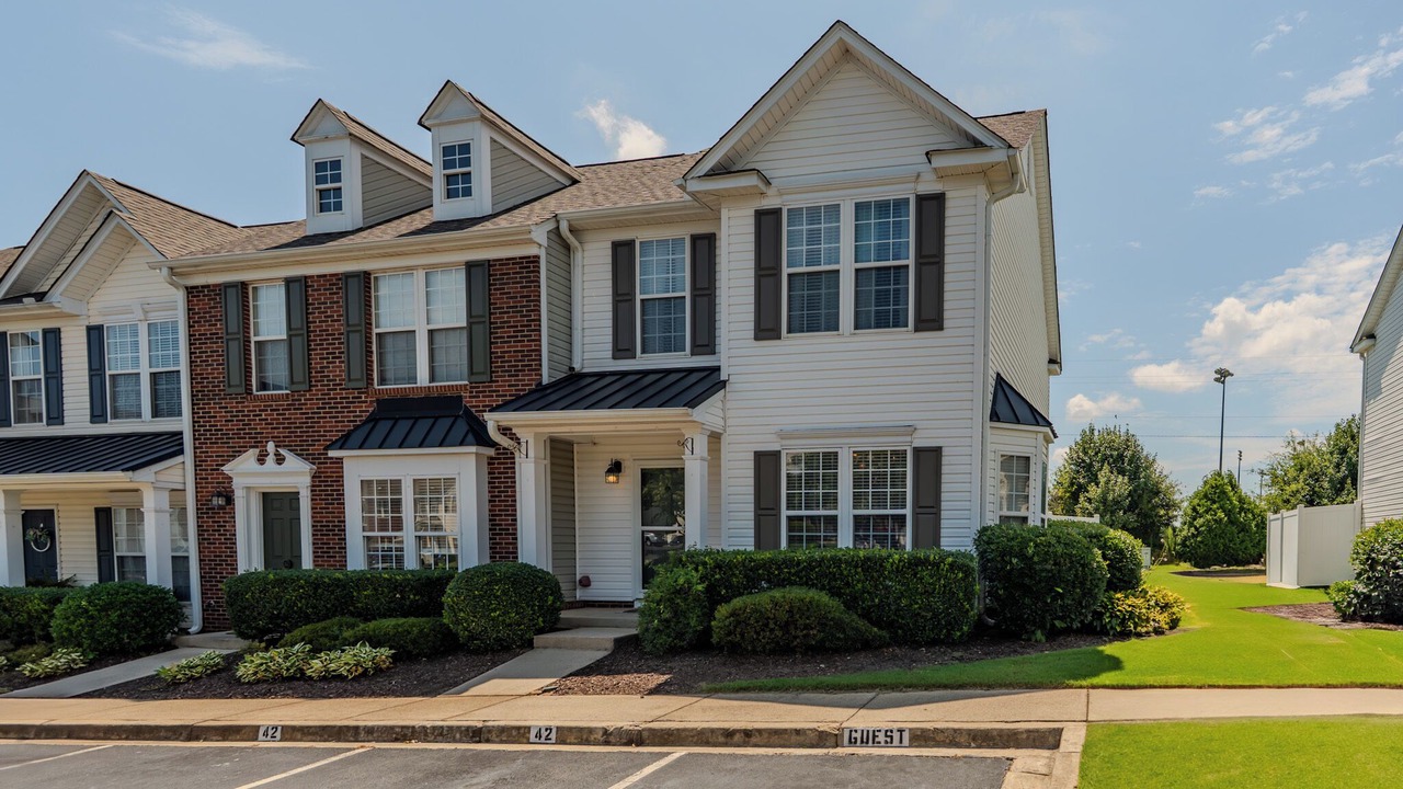 Photo of Outdoor in Greer