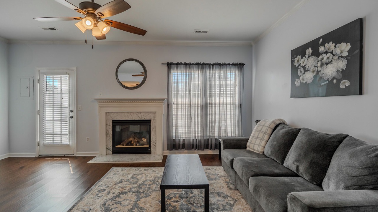 Photo of Livingroom in Greer