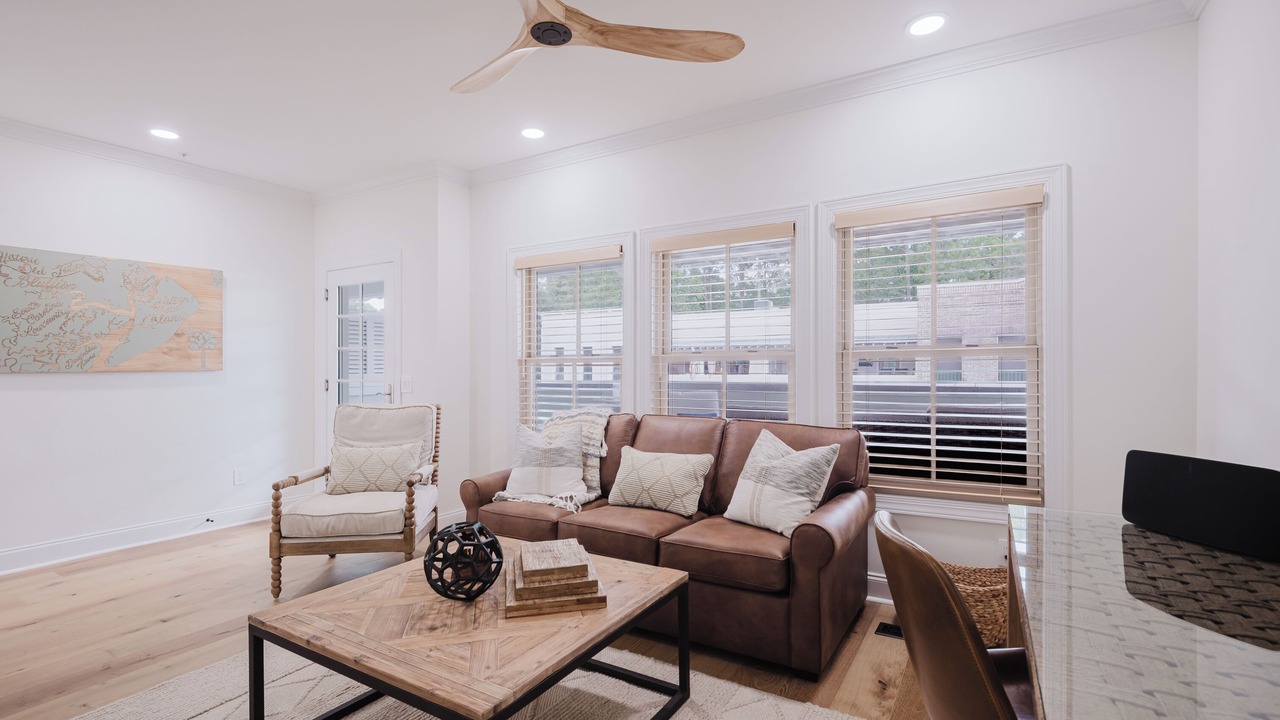 Photo of Livingroom in Old Town Bluffton
