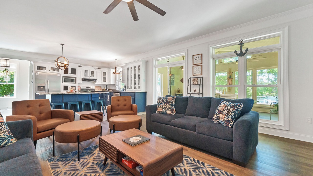 Photo of Livingroom in Gilbert