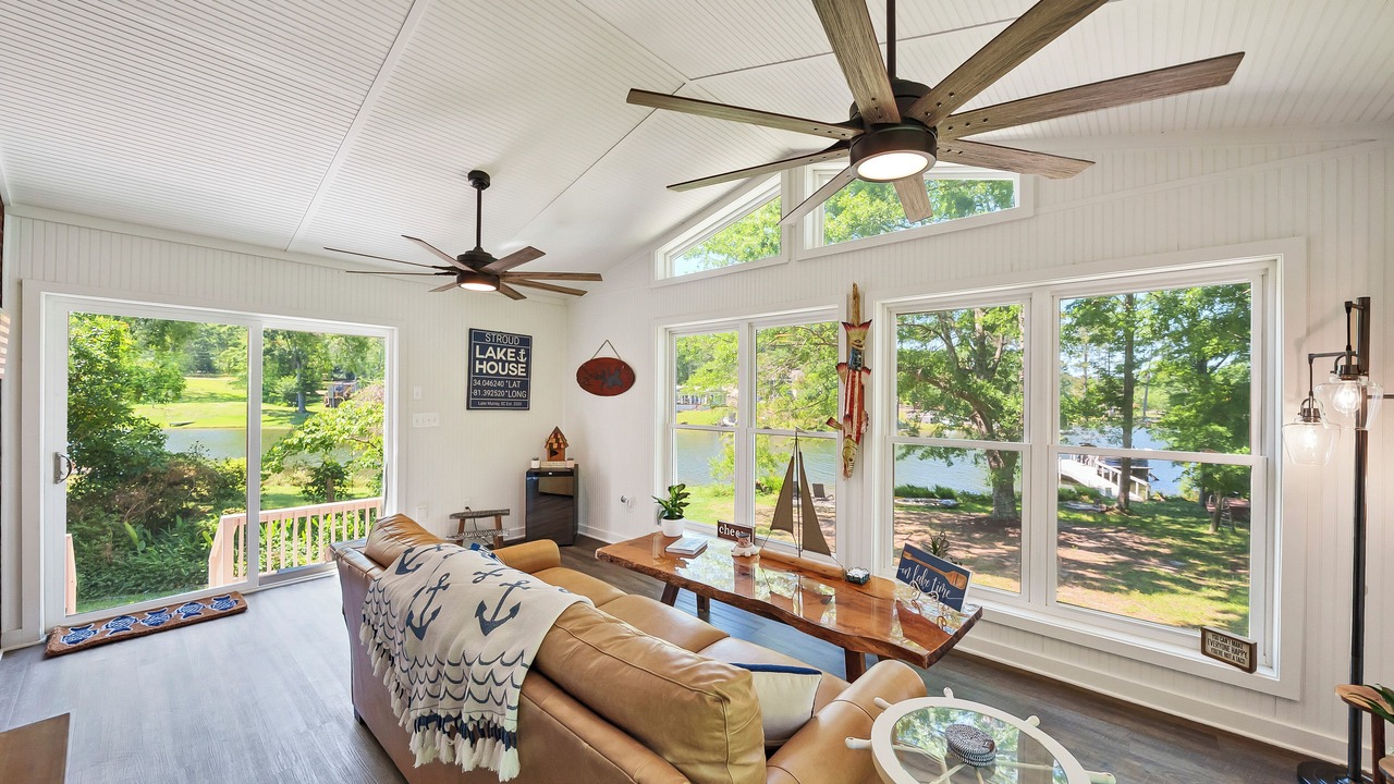 Photo of Livingroom in Gilbert