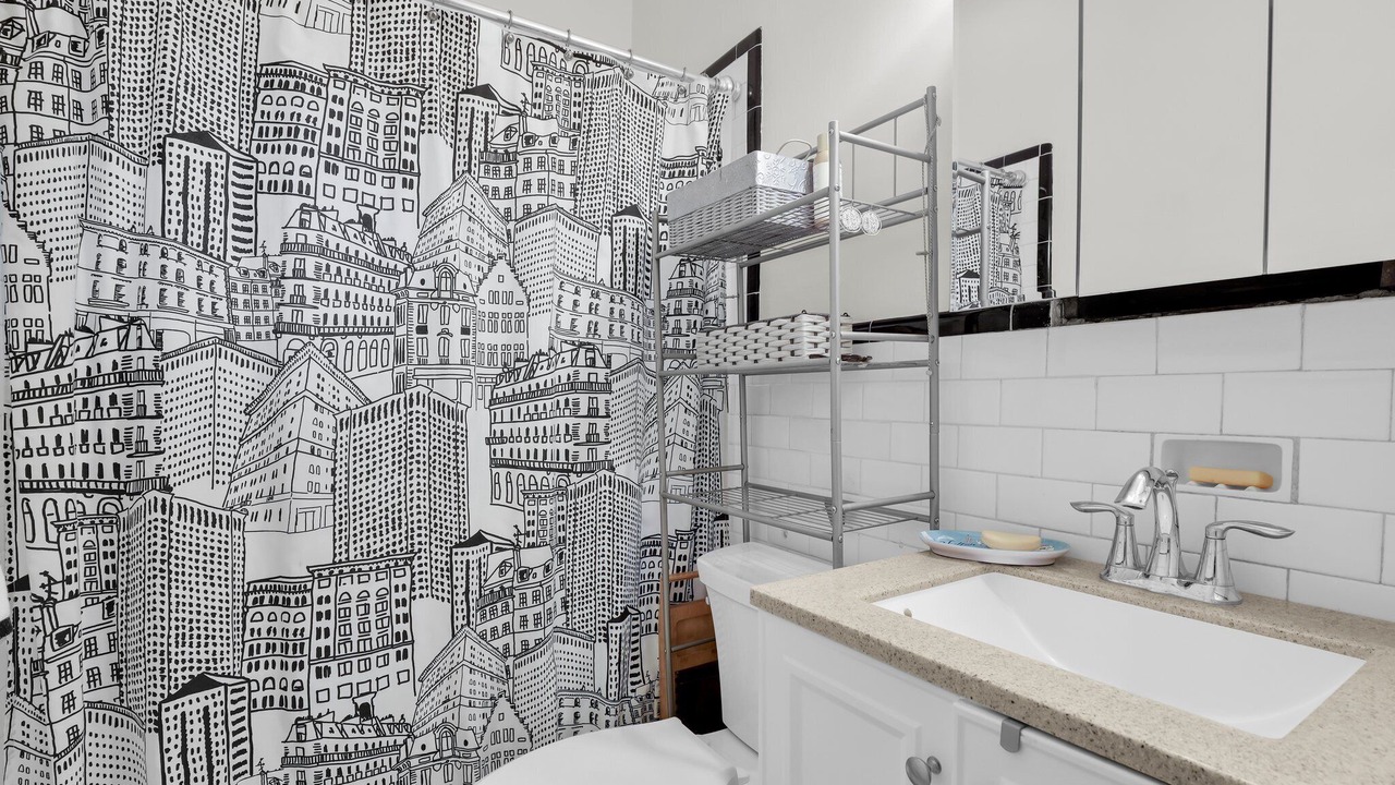 Photo of Bathroom in Midtown
