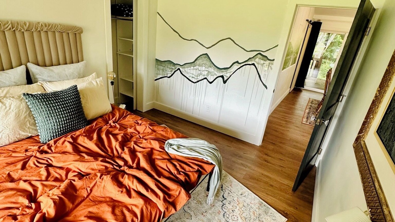 Photo of Bedroom in Travelers Rest