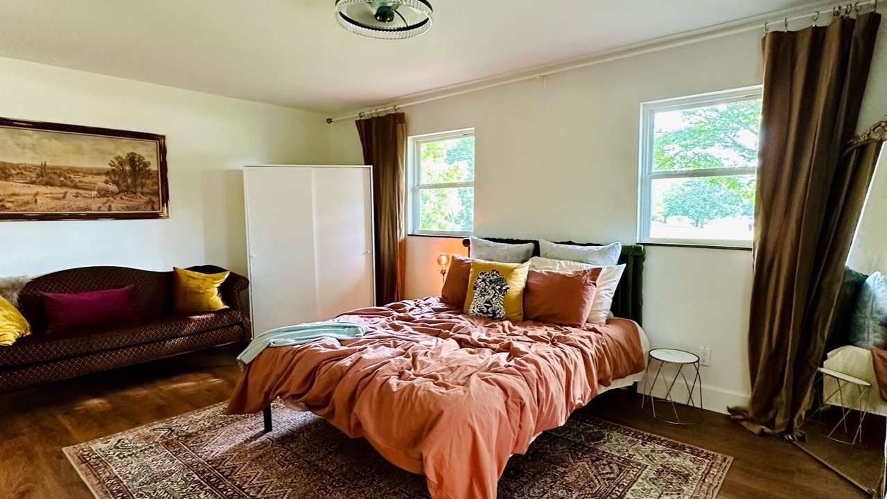 Photo of Bedroom in Travelers Rest