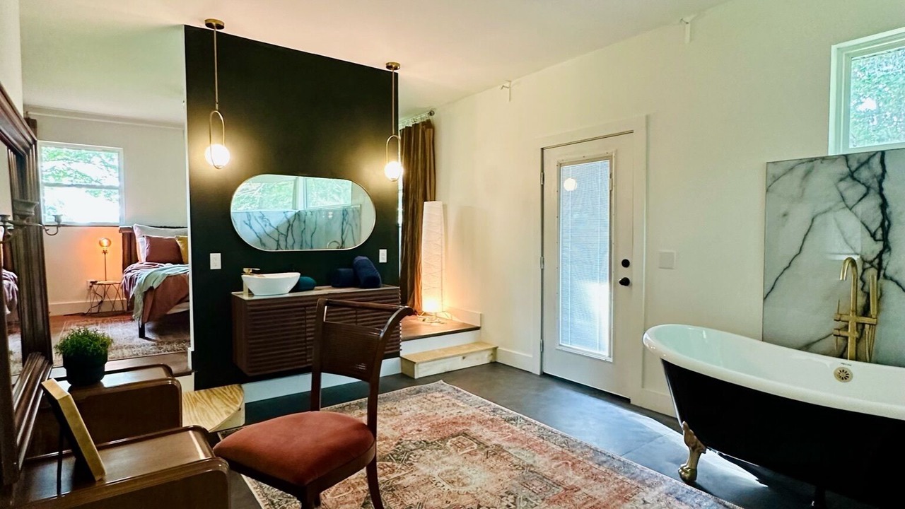 Photo of Bathroom in Travelers Rest