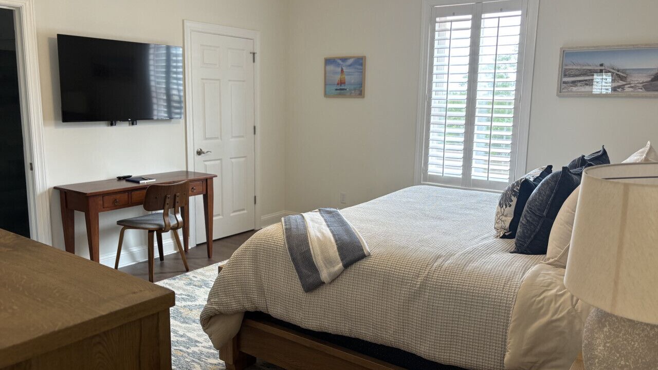 Photo of Bedroom in Whitemarsh Island