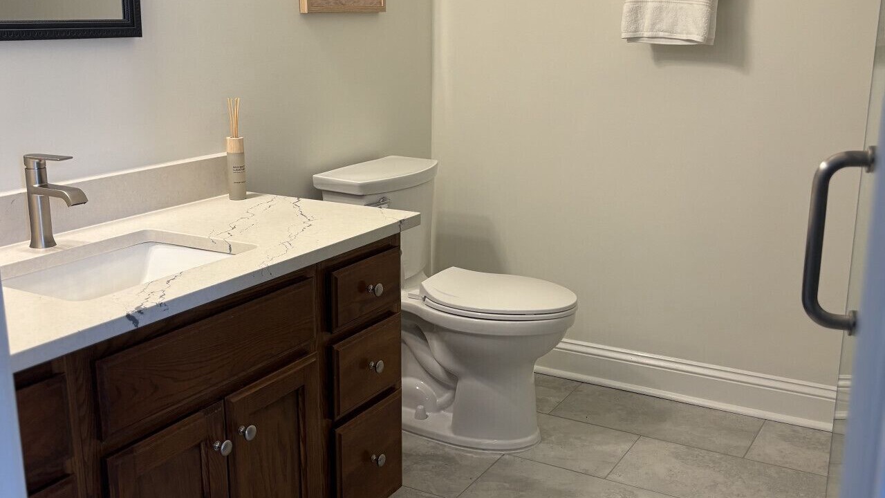 Photo of Bathroom in Whitemarsh Island