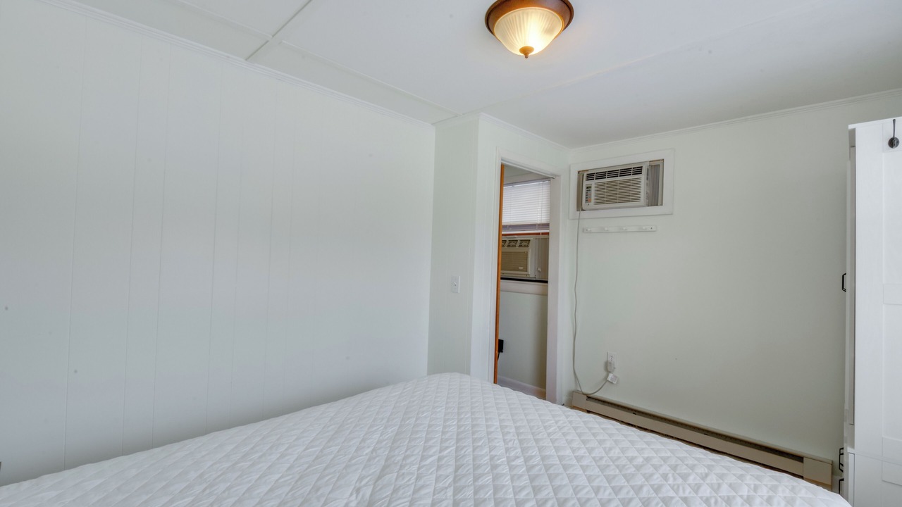 Photo of Bedroom in Townville