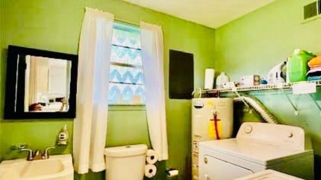 Photo of Bathroom in Port Wentworth