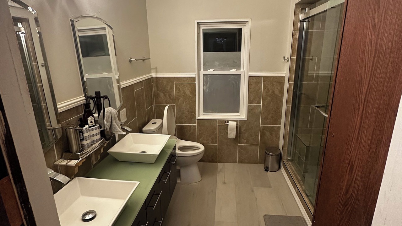 Photo of Bathroom in Plant City