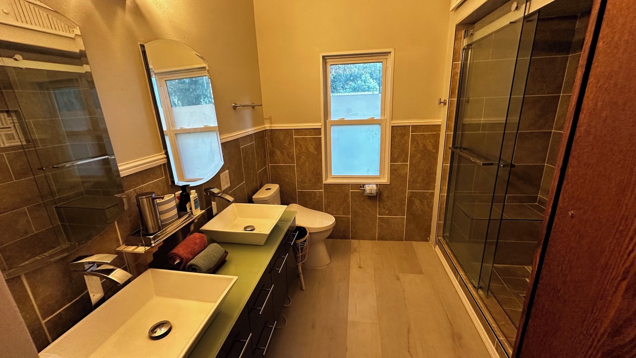 Photo of Bathroom in Plant City