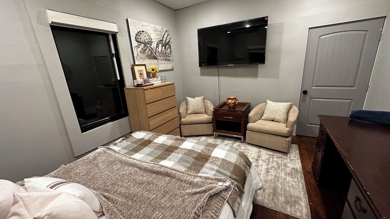 Photo of Bedroom in Plant City