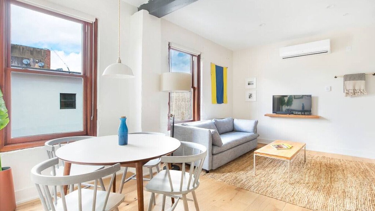 Photo of Livingroom in Yamacraw Village