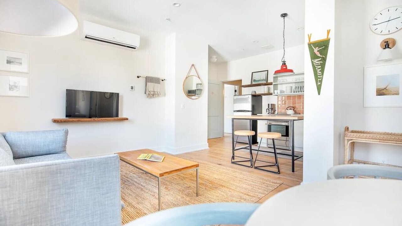 Photo of Livingroom in Yamacraw Village