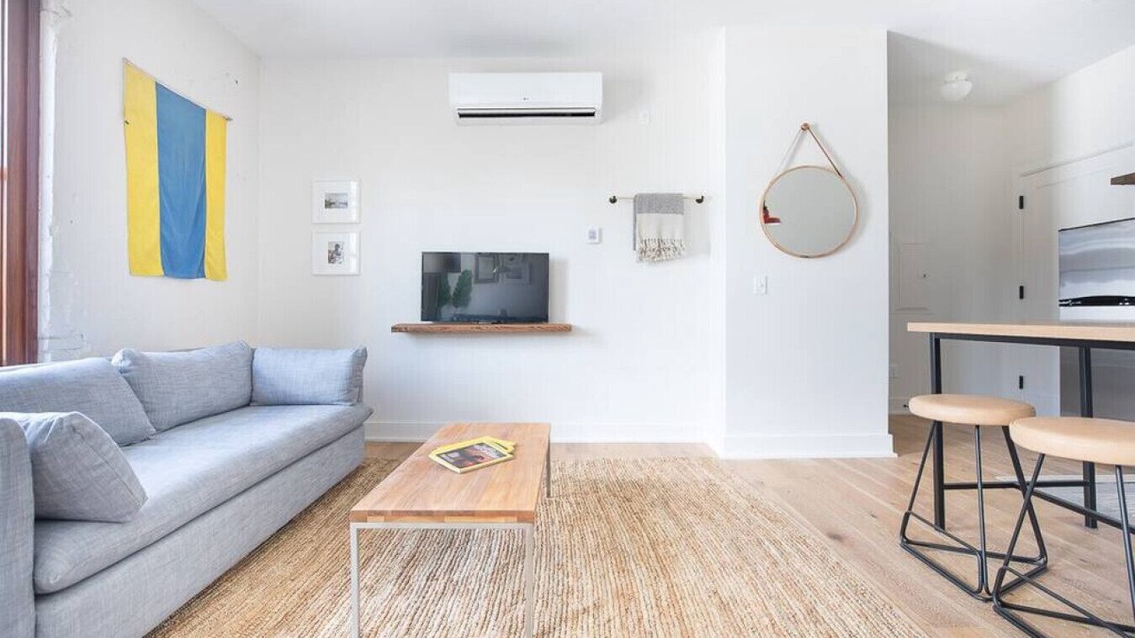 Photo of Livingroom in Yamacraw Village